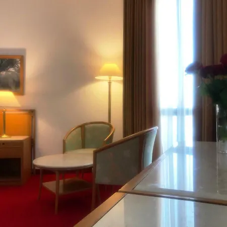 호텔 Chateau Linza 4*