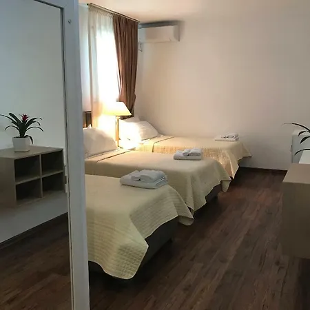 Chateau Linza 호텔 티라나