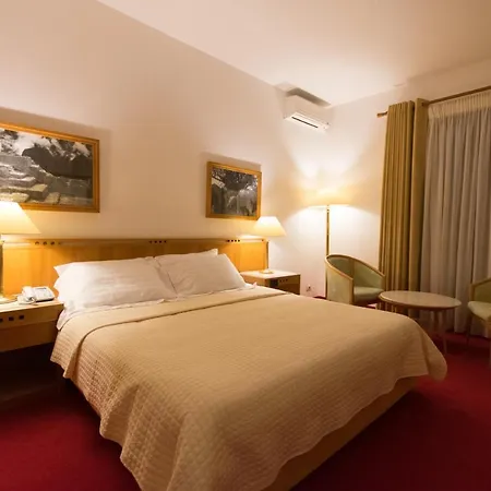 Chateau Linza Hotel Tirana